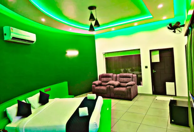 Best Private Pool resort for couples in Wayanad