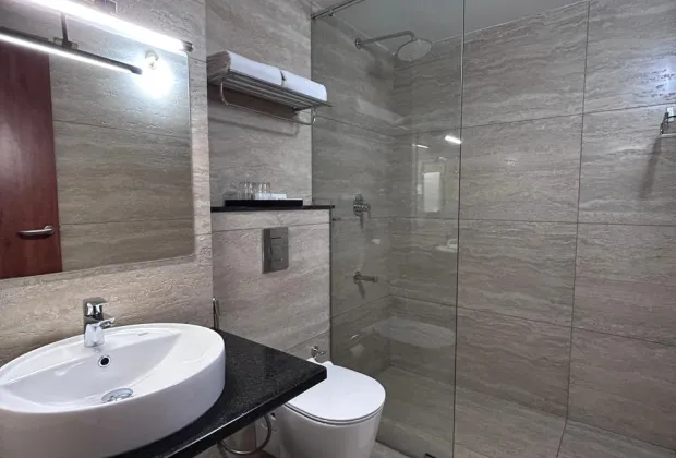 budget pool resorts in wayanad